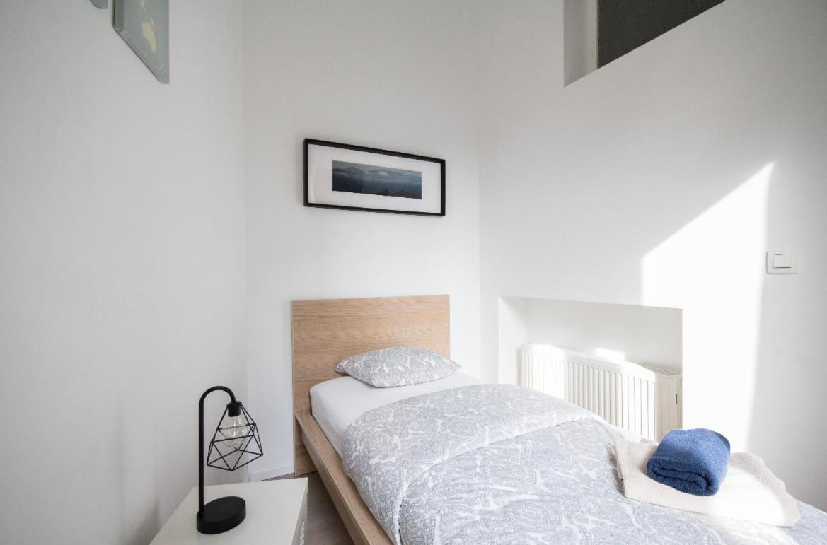 Instaworthy View 1 Apartment Antwerp Luaran gambar